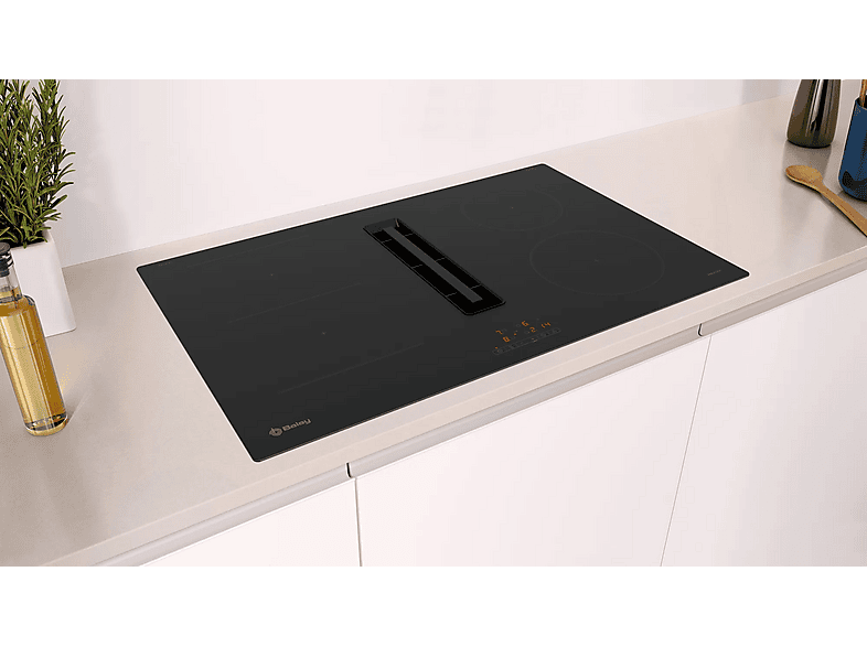 Placa de inducción BALAY con 4 zonas en color Negro — foto 4